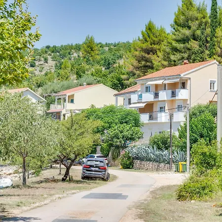 Daria 2 By Interhome