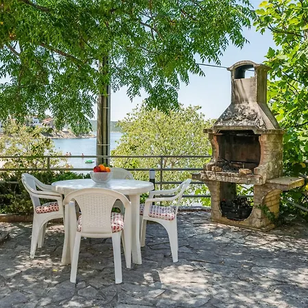 Apartamento Daria 2 By Interhome Anić