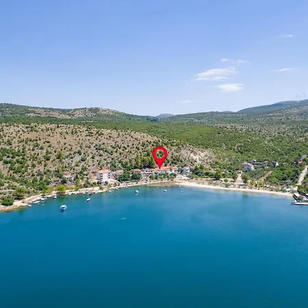 Daria 2 By Interhome Anić