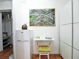 Daria 2 By Interhome شقة Anić