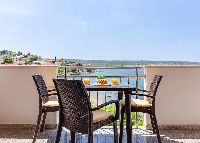 شقة Daria 2 By Interhome Anić